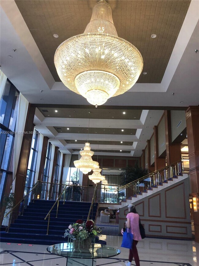 Building Photo - 800 SW 131st Ave