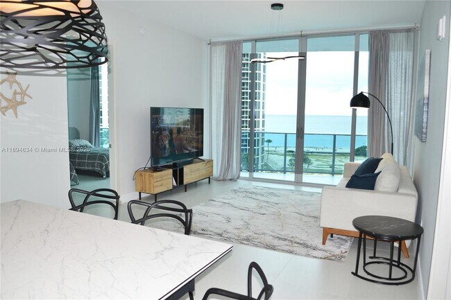Building Photo - 17550 Collins Ave