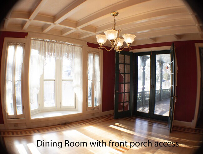 Building Photo - 5 Albany Ave