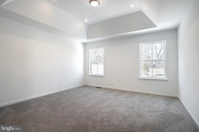 Building Photo - 41 Long Bnd Dr