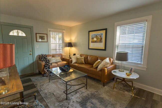 Building Photo - 720 Gheens Ave