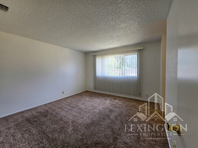 Building Photo - Charming 3BD, 1BA, Home with Modern Upgrades in Antelope, CA