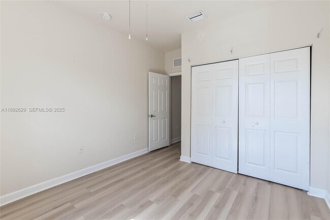 Building Photo - 17062 SW 95th Terrace