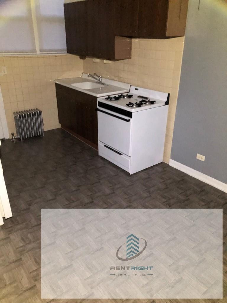 Building Photo - 3454 N Kedvale Ave