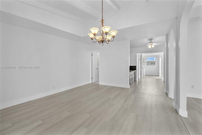 Building Photo - 2555 Nassau Ln