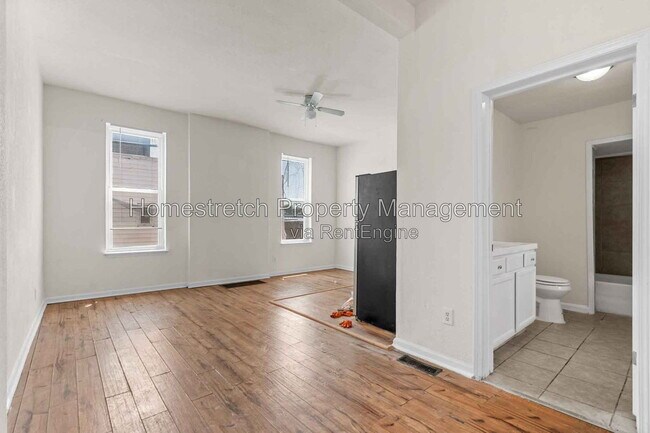 Building Photo - 3747 Oregon Ave