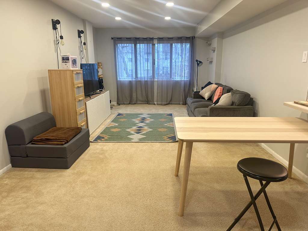 Building Photo - 5340 Holmes Run Pky