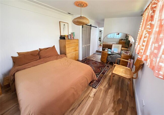 Building Photo - 1614 Ballard Park Dr