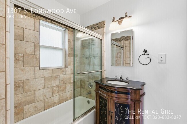 Building Photo - 1307 S Longwood Ave