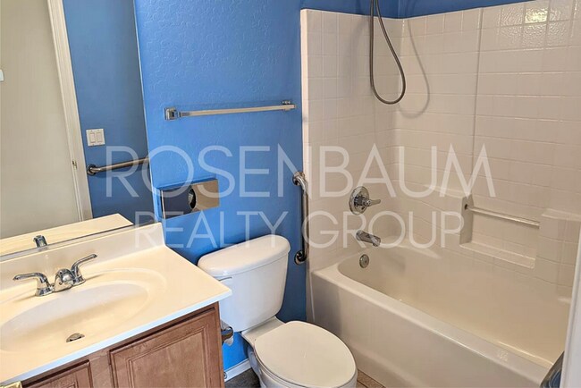 Building Photo - 5361 N Bremont Way