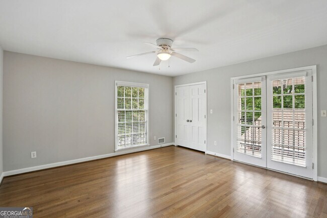 Building Photo - 5224 N Peachtree Rd