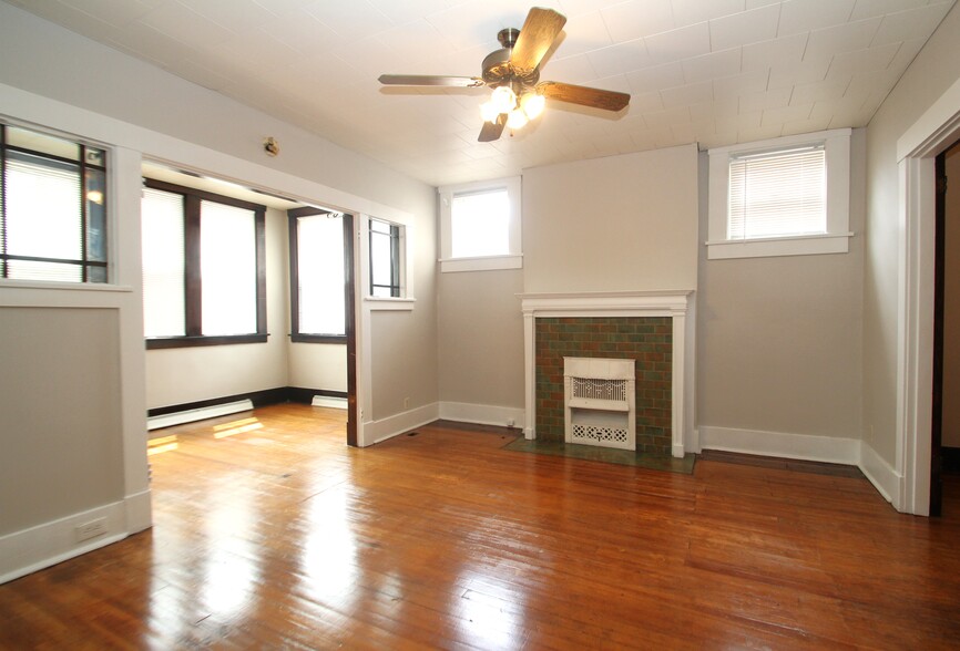 Building Photo - 5127 Liberty Ave
