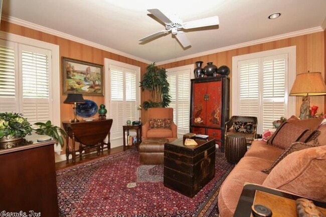 Building Photo - River Bend Townhome