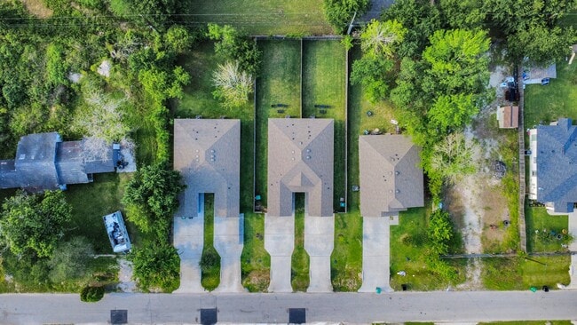 Building Photo - 9027 Madera Rd
