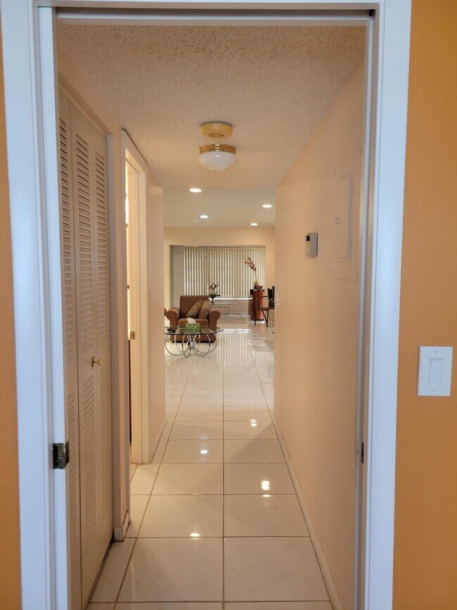 Building Photo - 14629 Canalview Dr