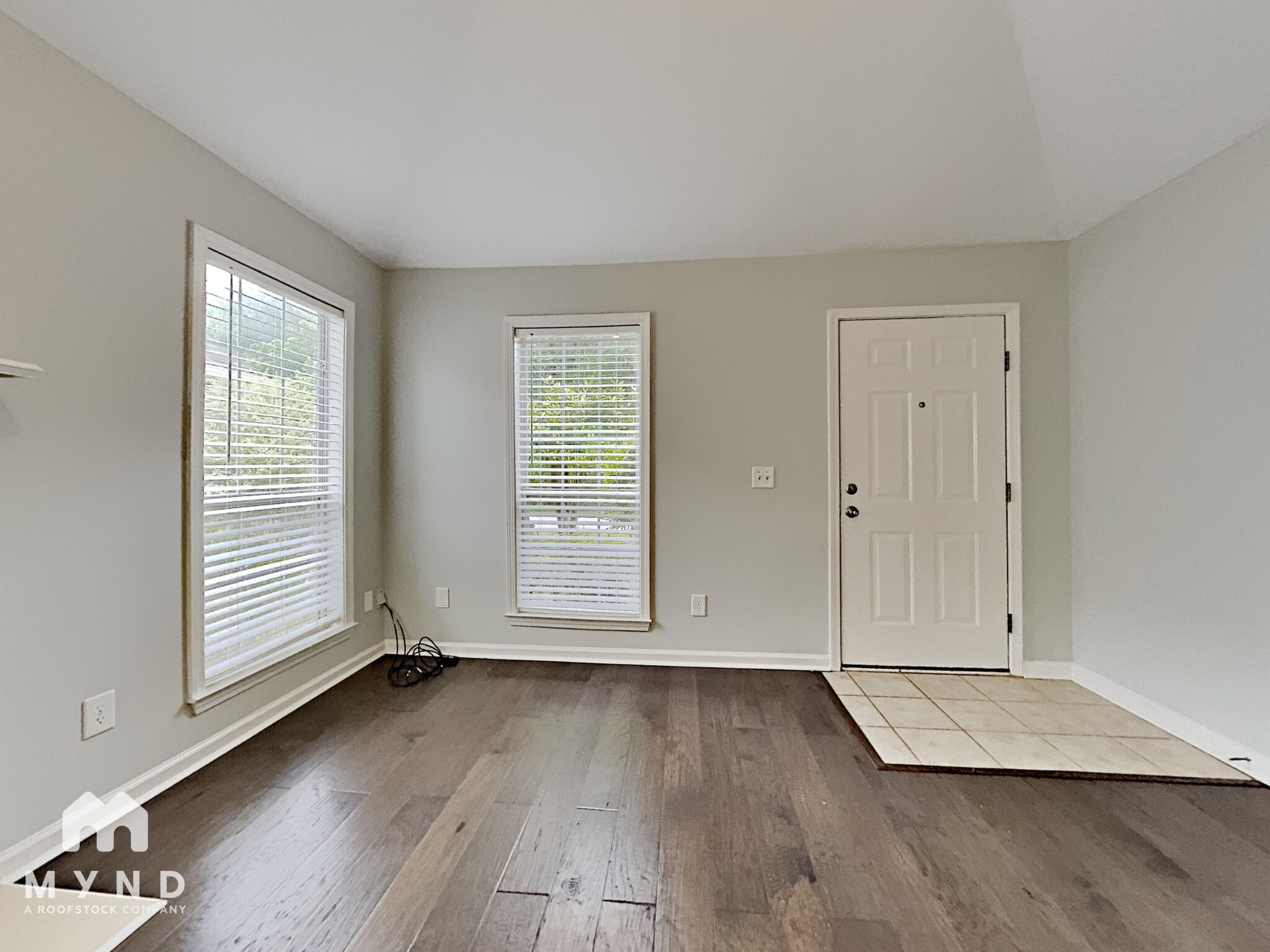 Building Photo - 378 Walker Way