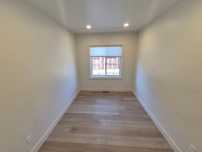 Building Photo - 3783 SW 47th St