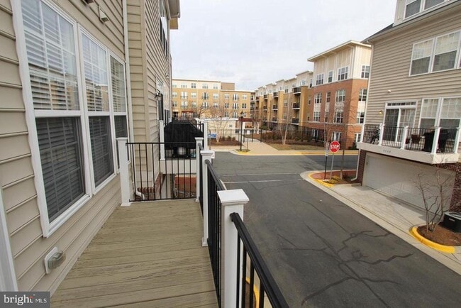 Building Photo - 8043 Reserve Way