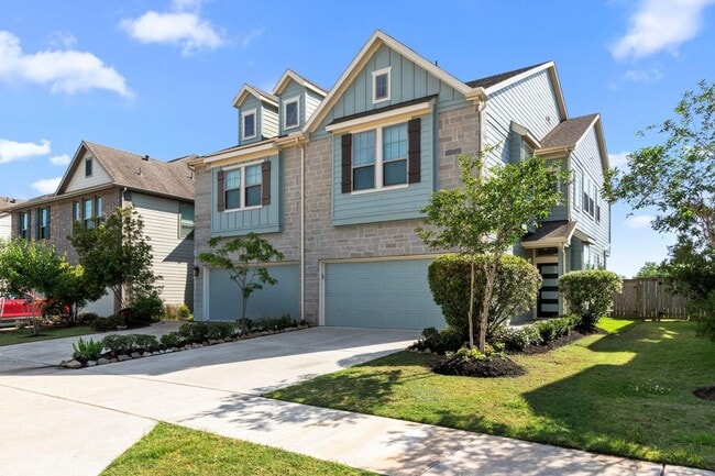 Building Photo - 2531 Terrace Point Dr