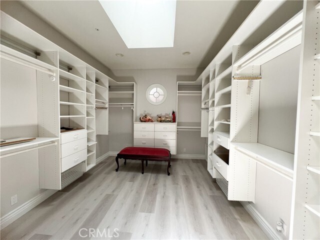 Building Photo - 270 W Lemon Ave