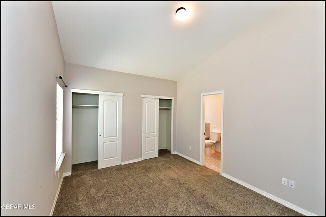 Building Photo - 14321 Bill Lazor Pkwy