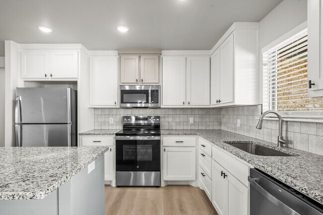 Building Photo - 10625 East C R 7400