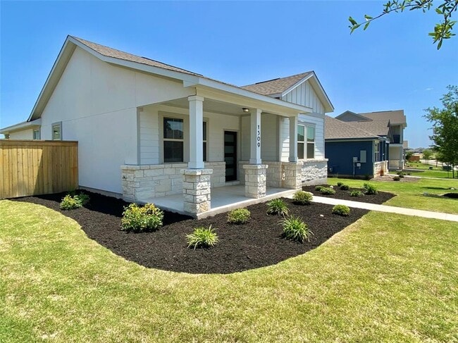 Building Photo - 1509 Longhorn Ranch Dr