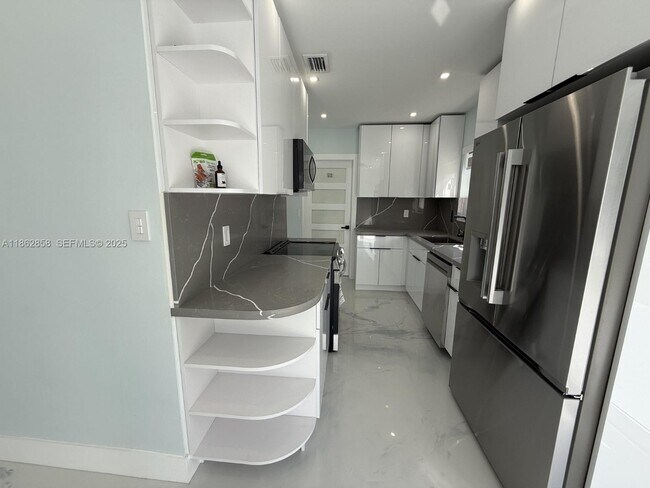 Building Photo - 11805 SW 185th St