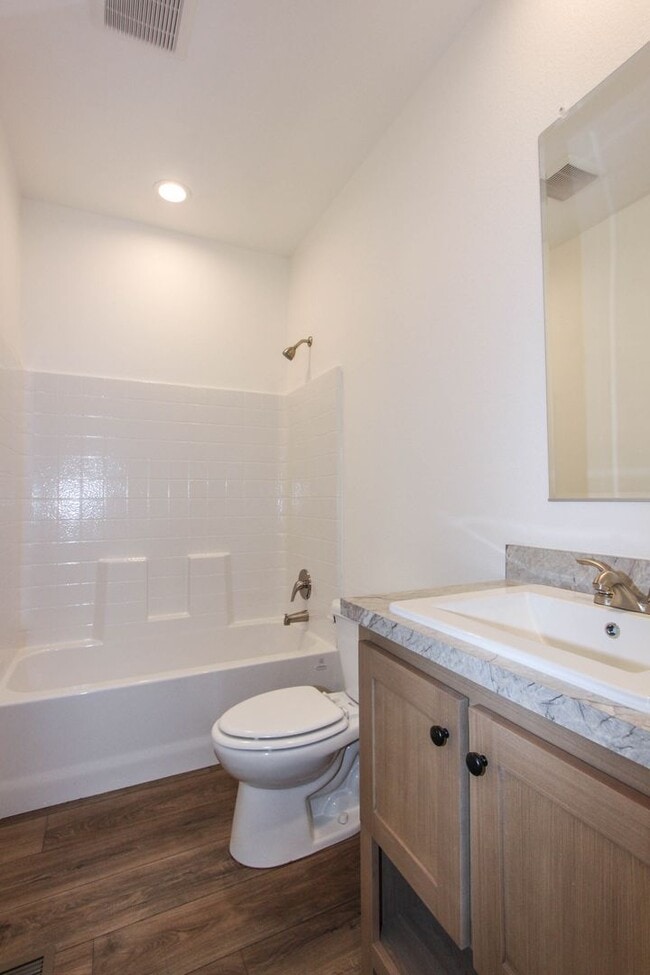 Building Photo - New Manufactured Home in Paudlen