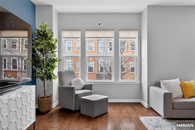 Building Photo - 56 Wesmont Drive