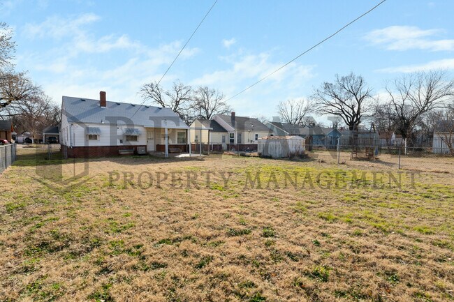 Building Photo - 1723 S Emporia Ave