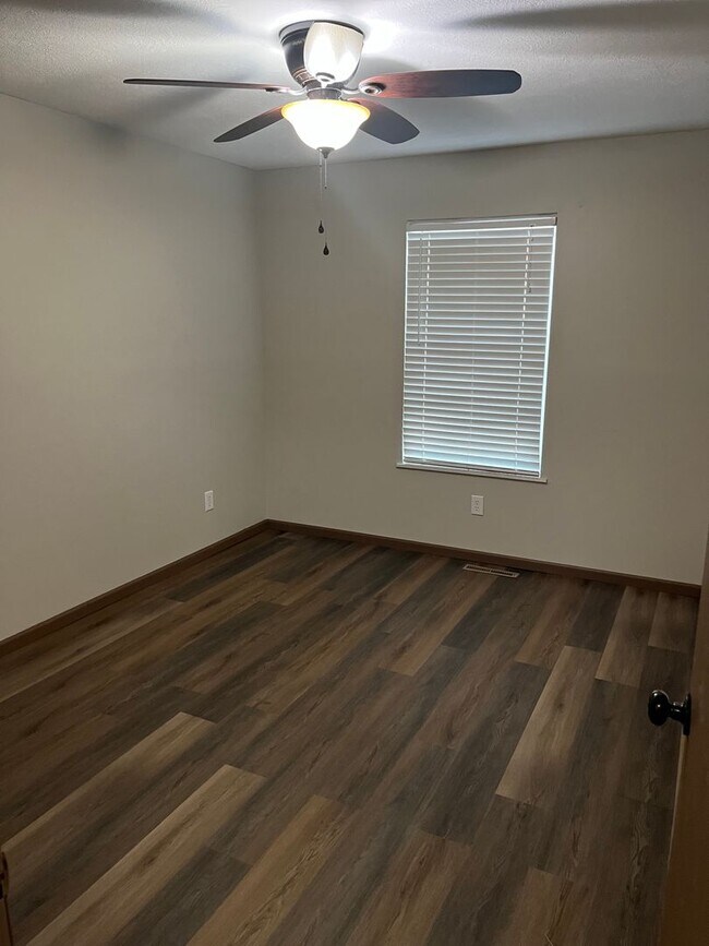 Building Photo - Adorable 3 Bedroom, 2 Bath Home!