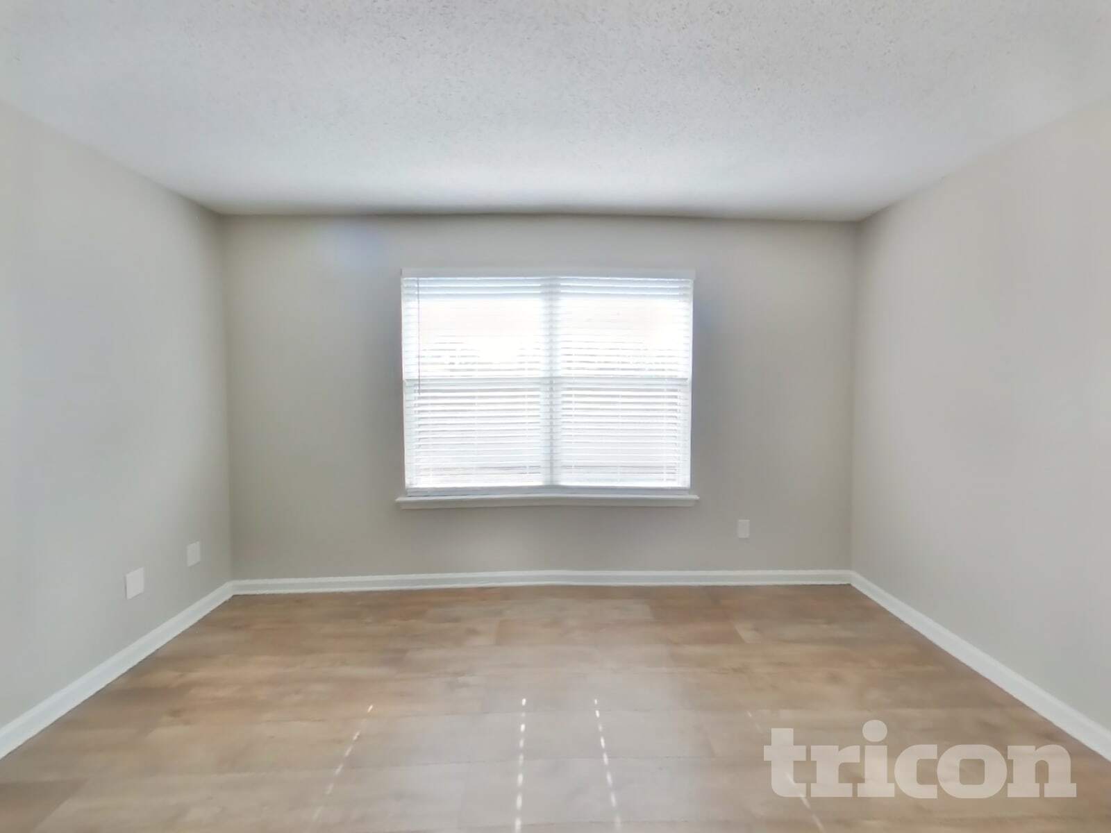 Building Photo - 11507 Otters Den Ct E