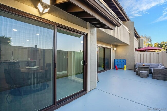 Building Photo - Amberwood