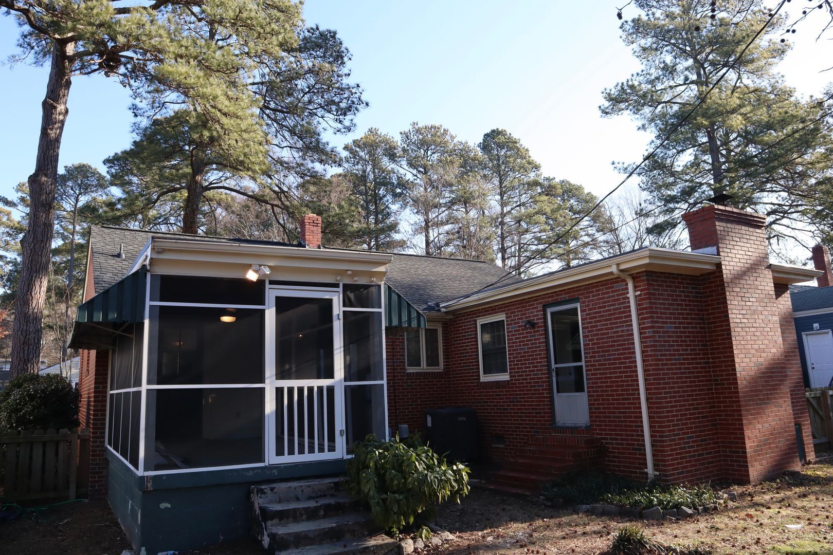 Building Photo - 6407 Kensington Ave