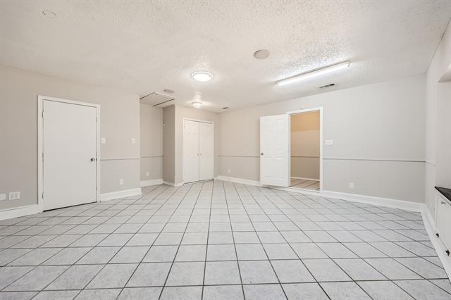 Building Photo - 602 Carl C Senter St