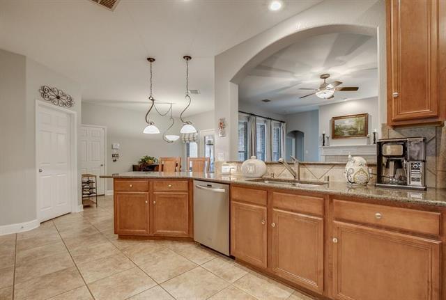 Building Photo - 1695 Lake Brook Cir