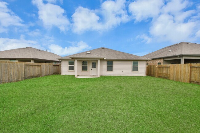 Building Photo - 8302 Rose Petals Ln