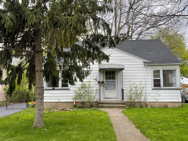 Building Photo - CALL TODAY TO RENT YOUR HOME SWEET HOME !!!