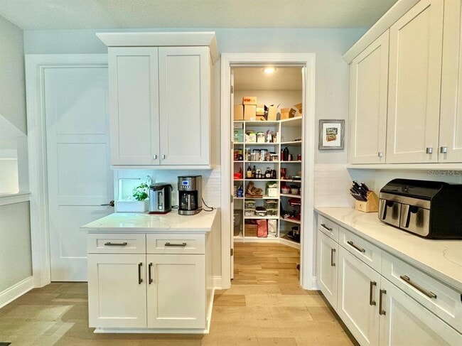 Building Photo - 4740 Legacy Park Dr