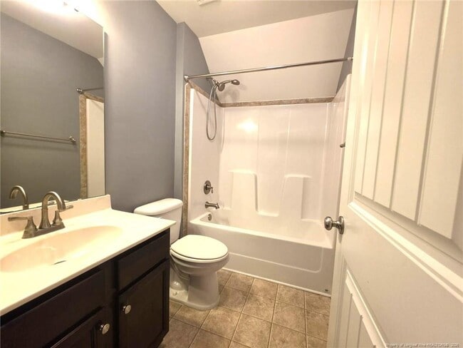 Building Photo - 3110 Soacha Ct