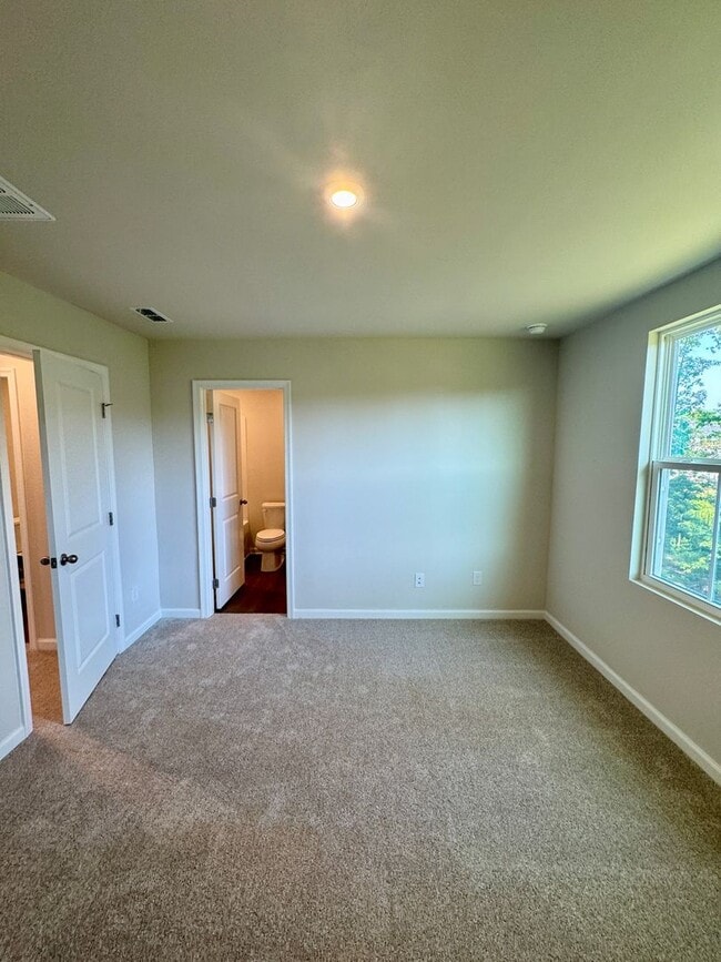 Building Photo - New Construction 3BR/2.5BA Townhouse