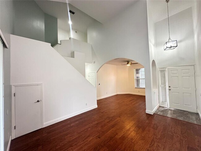 Building Photo - 1714 Cambridge Village Ct