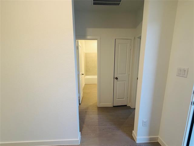 Building Photo - 3036 Dutch Rd