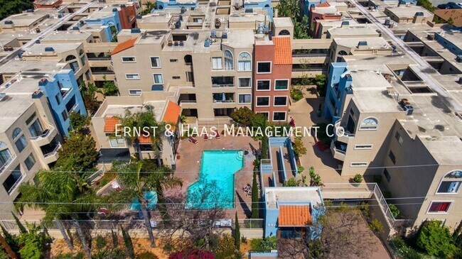 Building Photo - 550 Orange Ave