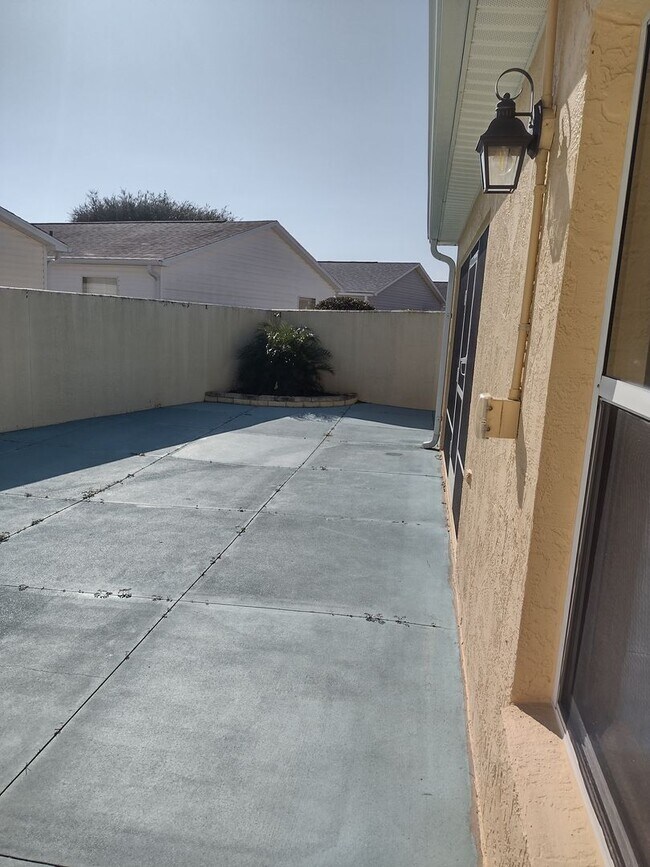 Building Photo - Patio Villa in The Villages