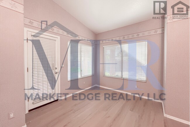 Building Photo - 4Bed/2.5Bath Home at Deer Valley Rd/67th Ave! $199 MOVE-IN SPECIAL! Ready for Immediate Move-In!