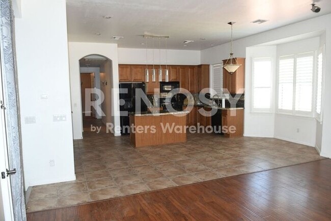 Building Photo - 4 BD + Office, 2.5 BA. 3-Car Garage w/ Pool in Litchfield Park!