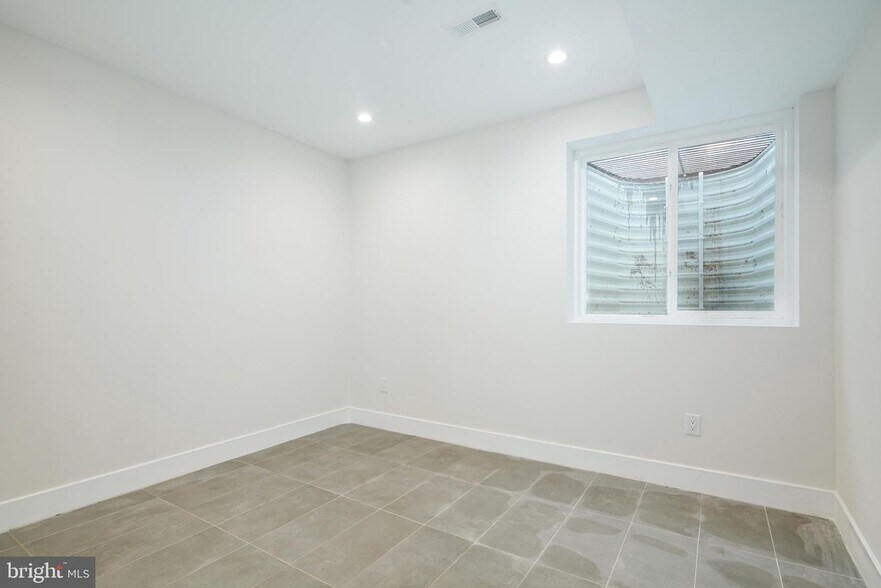 Building Photo - 1620 Germantown Ave