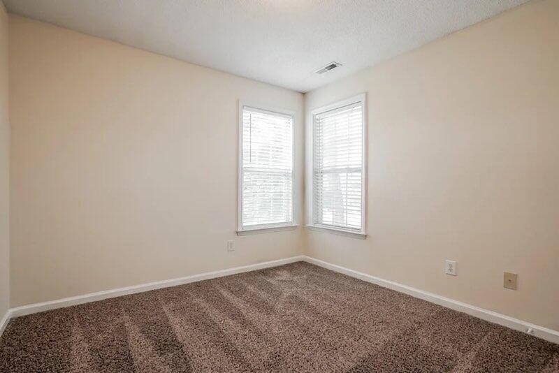 Building Photo - 508 Zircon Ln